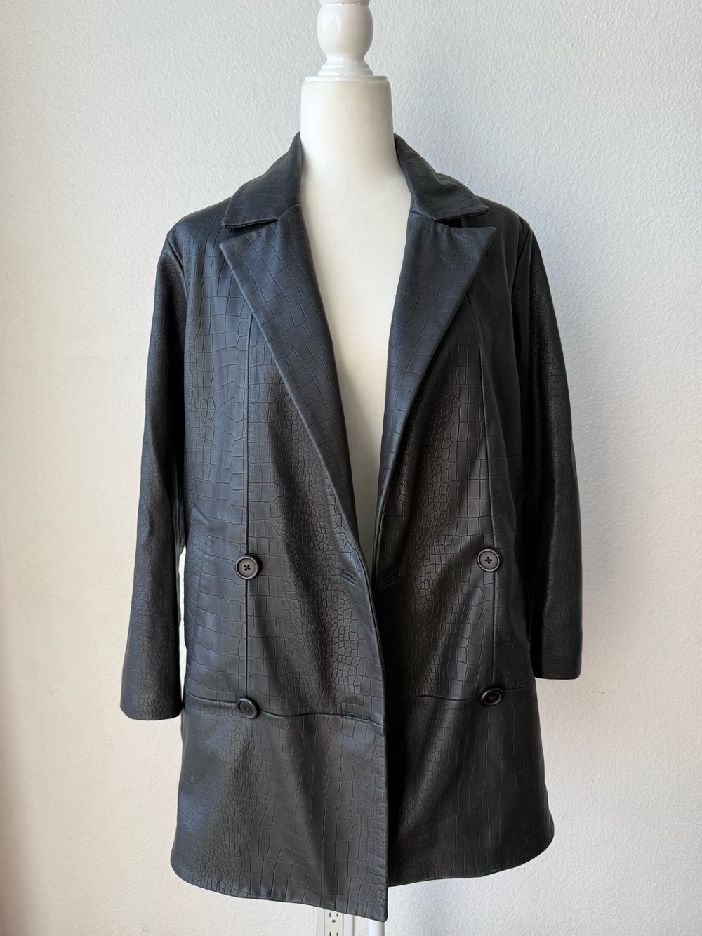 Avec Les Filles Black Croc Embossed Genuine Leather Blazer Coat Jacket
